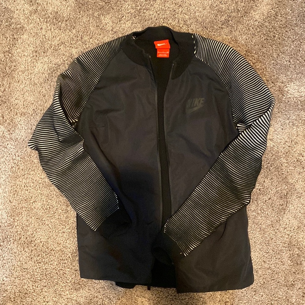 Womens nike zip up